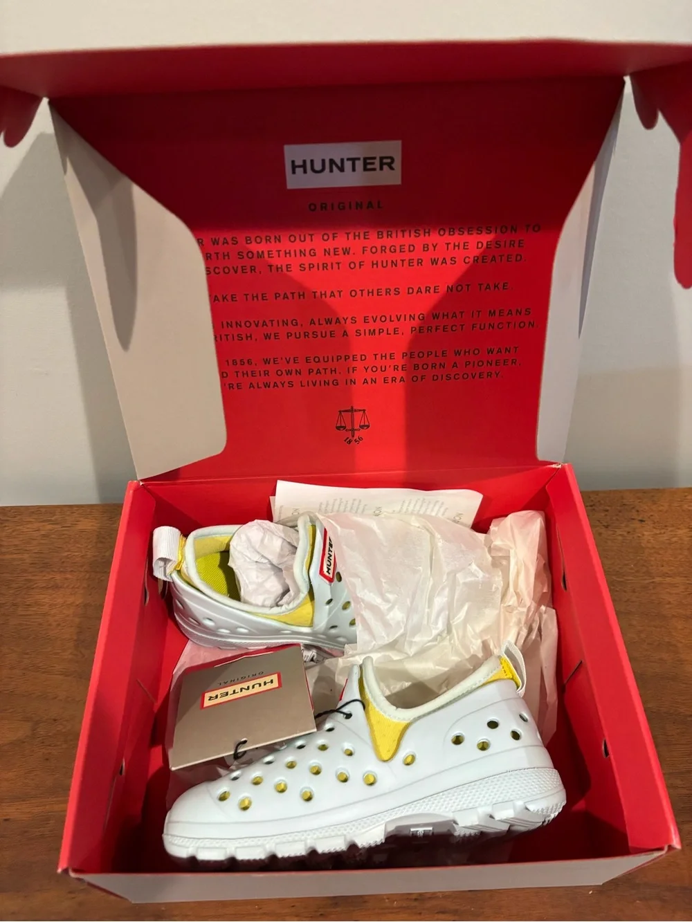 Hunter Kids Lightweight Slip-On Water Shoes Size 10/11